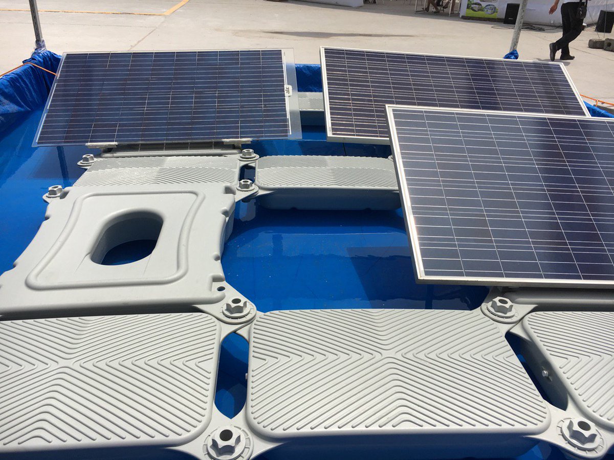 Valin_Energy's tweet photo. SF-FLOATING PV system， 0°~20° Mounting angle，For all solar module.
Very very cheap Price. https://t.co/oXdI4LetR6