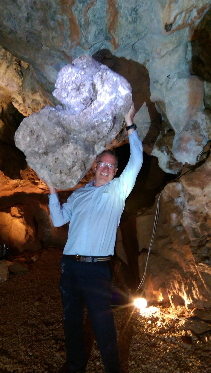 Kents_Cavern's tweet photo. .@doolincave @aillwee @macgeopark @ABISunderground @CragCave @Mitchlstowncave We lift! 💪 #caveoff https://t.co/huXUKnm2oy
