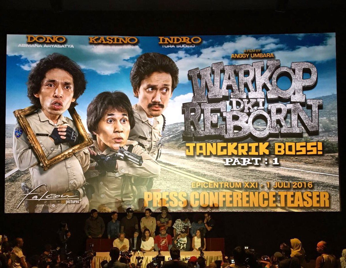 VinoGBastian__'s tweet photo. Bersama mbak Hanna putri alm.om Kasino di Launching Teaser Trailer #warkopDKIreborn #JangkrikBoss https://t.co/B0kg0xZtxK
