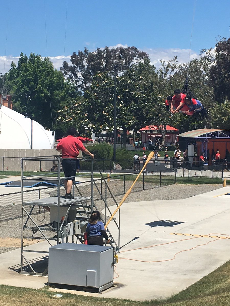 FlySkyC's tweet photo. The @CAGreatAmerica team site certification in the heart of Silicon Valley. #GoinBackToCali #California #Skycoaster https://t.co/ciJnaMuK49