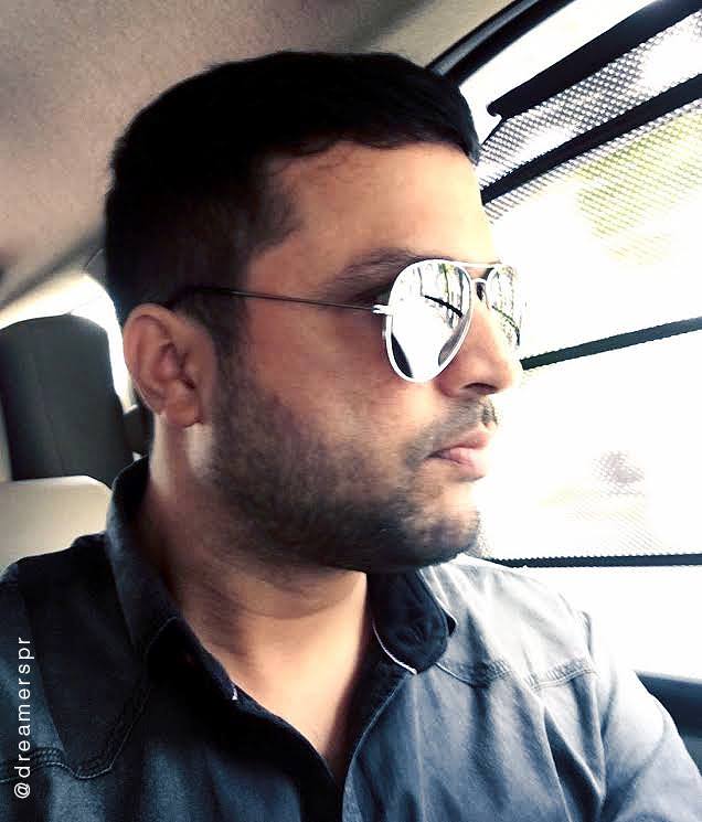DreamersPR's tweet photo. #StyleIcon they said; very well said!
Do you love #AnkushChaudhari's new look?
Isn't he looking #दर्जा? https://t.co/zYsRN4easy