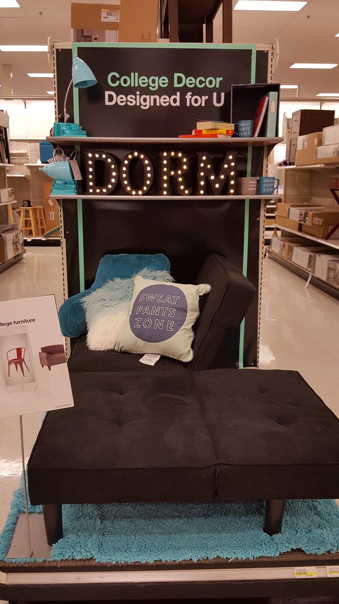 Getting cozy for back to dorm! <a href="/AlishaLTGT/">Alisha L</a> <a href="/YamaFaith/">Sakura Faith</a> @OnikaTGT