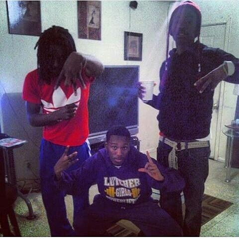 GoonieKain's tweet photo. Ima Ride bout yall Names on JD 💔✊🙏❗#FreeEddie🔓 #RestLow👼 https://t.co/1ssmWQwjC9