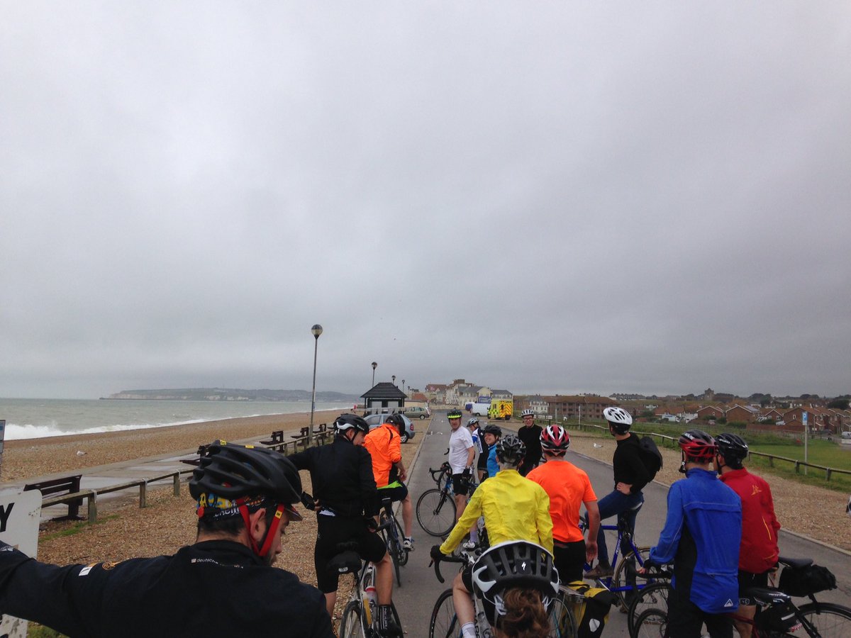 SH_EnviroPlan's tweet photo. Recyclists in Seaford - home stretch now! @UKELA_LAW #ukela2015 #recyclists 🚴🚴🚴 https://t.co/WnqUCqrYPF