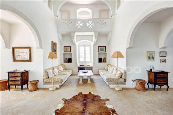 What do you think of this amazing living room? #HOQ  |Ref: 405683|Contact Mike on 9932 1039| goo.gl/x9oees