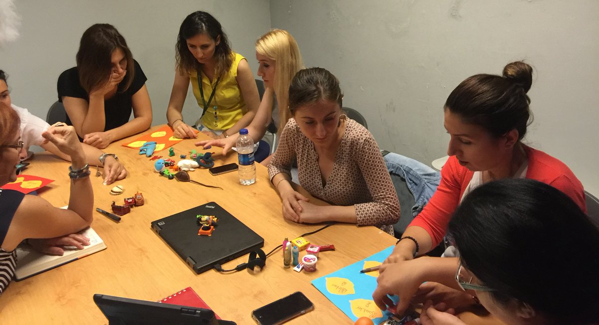 NBernaAslan's tweet photo. #dijitalhikayecelik ile Global problemlere sonuclar getiriyoruz @egitimtek #etusp7 #etuspkamp @EmsalAtes https://t.co/KJqBNffZgI