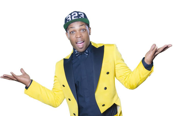 El chico más viral de la semana es <a href="/todrick/">Todrick Minor</a> bit.ly/29beZTW #Disney #Frozen #AmericaIn4Words #DisneyWorld
