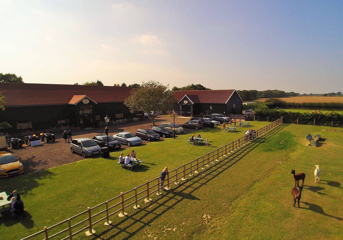 CartwrightandB's tweet photo. Surely worth a visit this sunny #weekend ⛅ Ford Barns Country Store in #Essex. #FridayFeeling https://t.co/vYkyvHGPF0