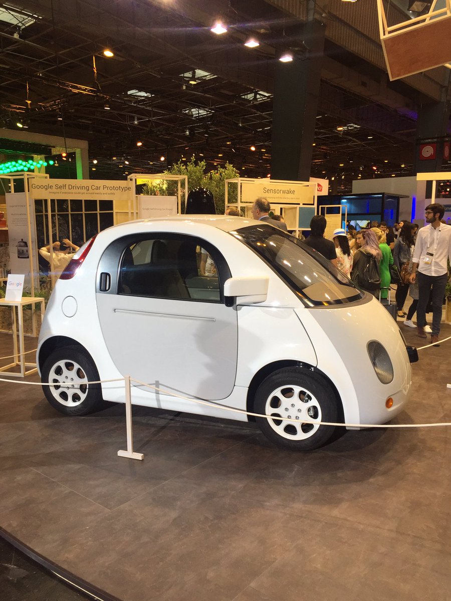 Mehdi_Sylar's tweet image. Googlecar here ! @VivaTech #OrangeTech