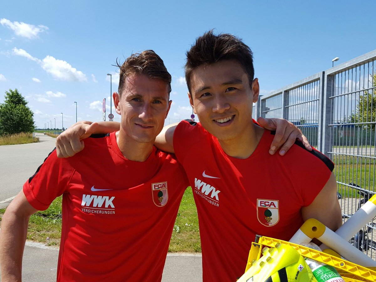 FCAugsburg tweet picture