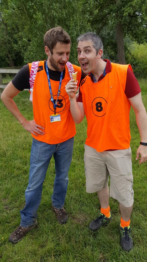 MtreeMaths's tweet photo. Mr Gartlan &amp; Mr Kelcher sharing an ice cream in Dedham #mshwalk2016 https://t.co/ifAMssbndJ