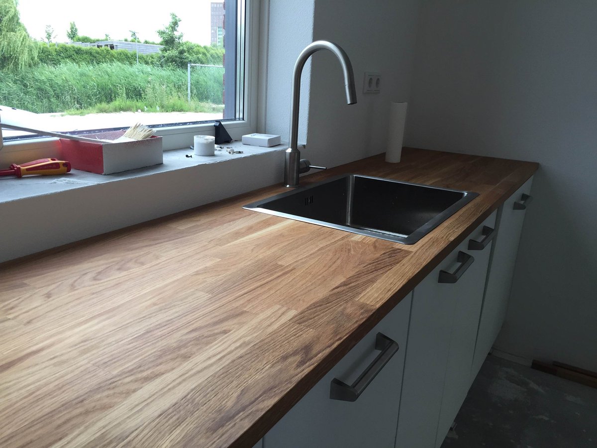 Wij wensen de fam. Stepanian veel plezier met de nieuwe keuken!