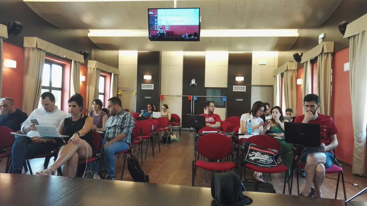 HootsuiteIT's tweet photo. Questo è un messaggio autoprogrammato! Siamo a #HootUpMaster ^GC https://t.co/s4wnxRL5LG