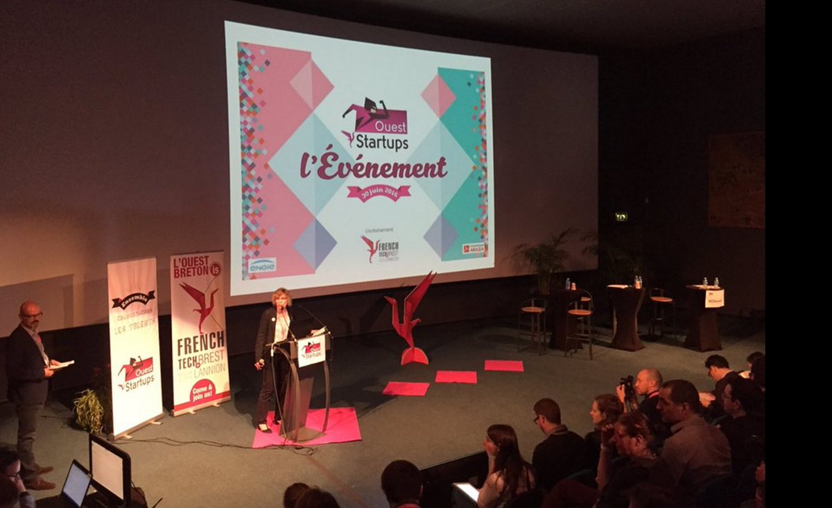 FTBrestPlus's tweet photo. Un GRAND merci à tous (pitcheurs, sponsors, coachs, curieux...) pour le bel après-midi #OSevent #OnlyGoodVibes ! https://t.co/JwoNpDH41K