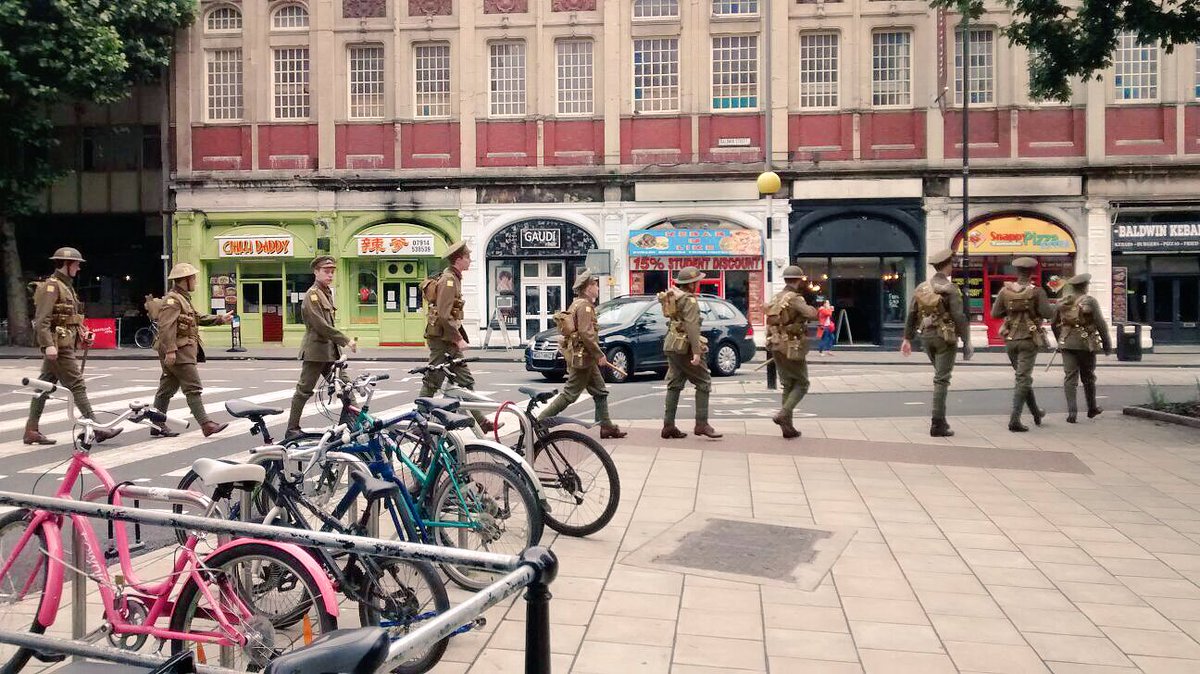 _kazkaban's tweet photo. Soldiers marching along Baldwin St #Bristol #WeAreHere #Somme100 https://t.co/4pKZudhRE3