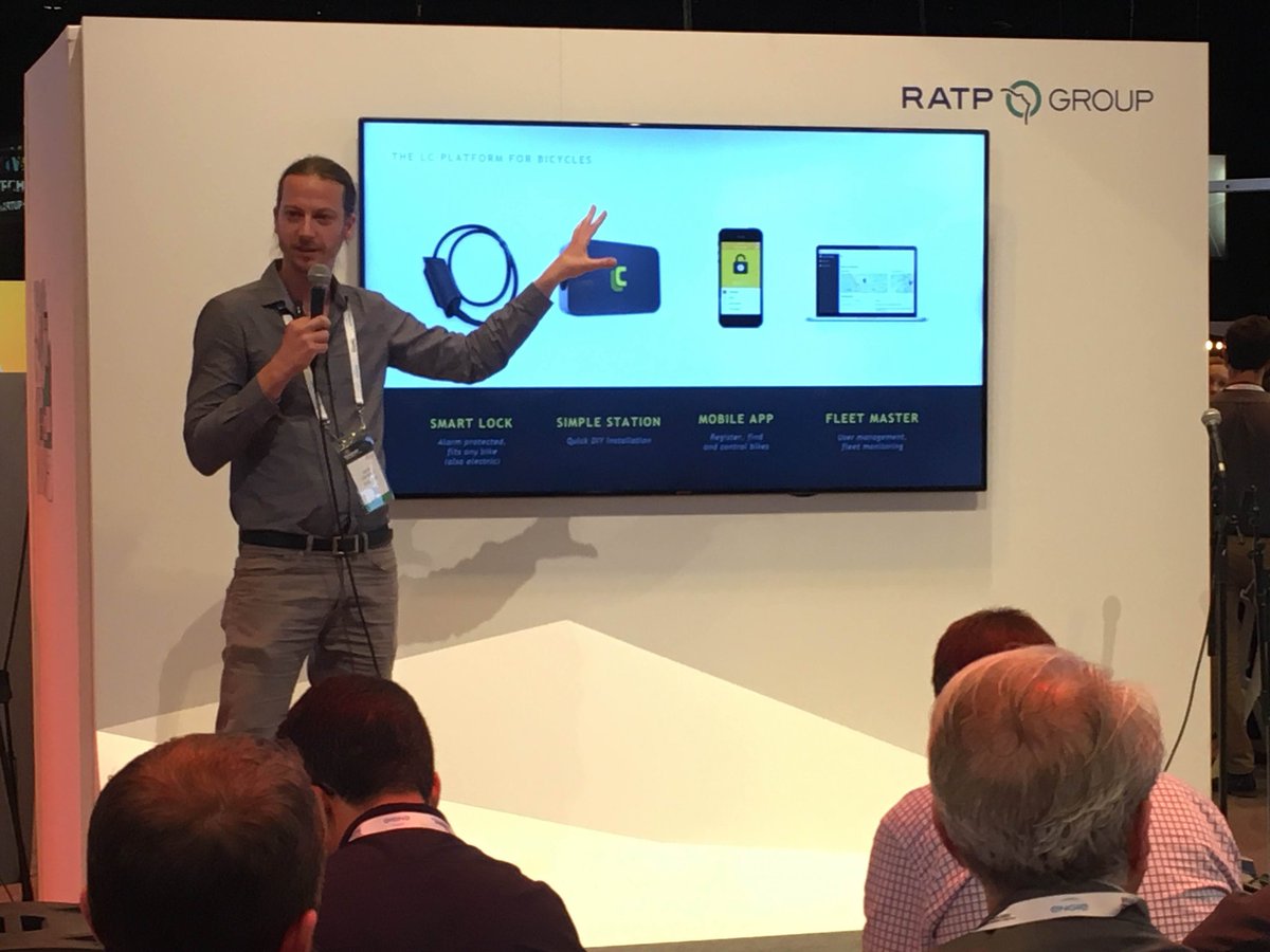 ASobotkiewicz's tweet photo. #pitching @Lock_and_Charge  to @GroupeRATP :) https://t.co/VLnR5MhLVo