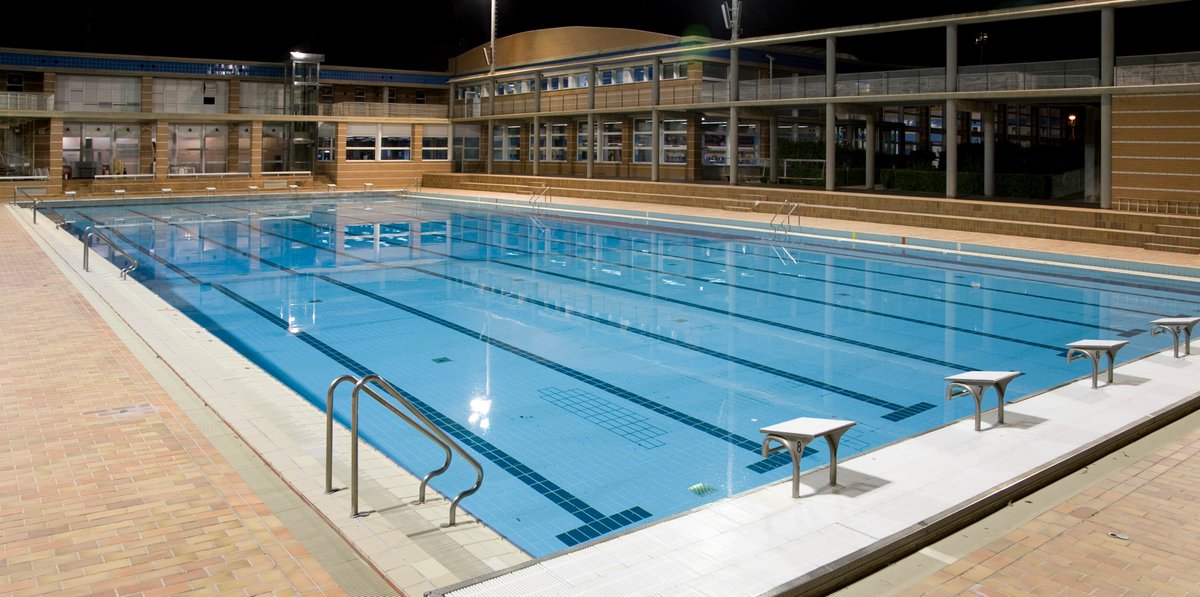 ALICANTDEPORTE's tweet photo. Horarios de baño libre de la piscina de verano Monte Tossal, del 4 al 24 de julio. https://t.co/DhNjnPp95V https://t.co/QDiifLfOkP