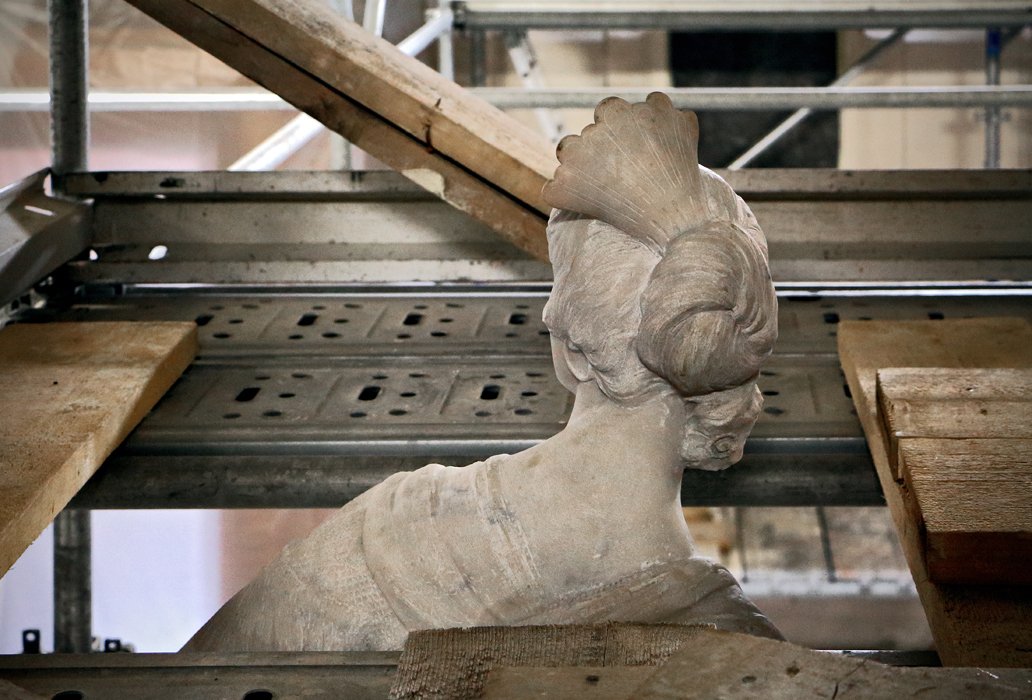 Opera_Comique's tweet photo. Les travaux de Favart en chiffres, ça donne ça et c’est hallucinant https://t.co/rNzvatVXrR #Travaux #FavartOff https://t.co/JPgfutN2TS