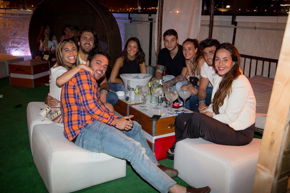 InfoNextpeople's tweet photo. Ya tenemos en nuestro Facebook las fotos de la fiesta de inauguración de #NextPeople! https://t.co/HMvgPGl1Lf https://t.co/50aDBoY2bF