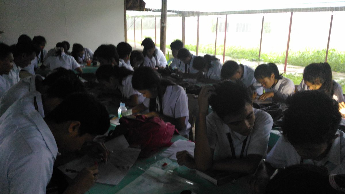 scar_emj's tweet image. Umulan o bumagyo, duko gihapon mi 😂 

#MathMajors #Geometry