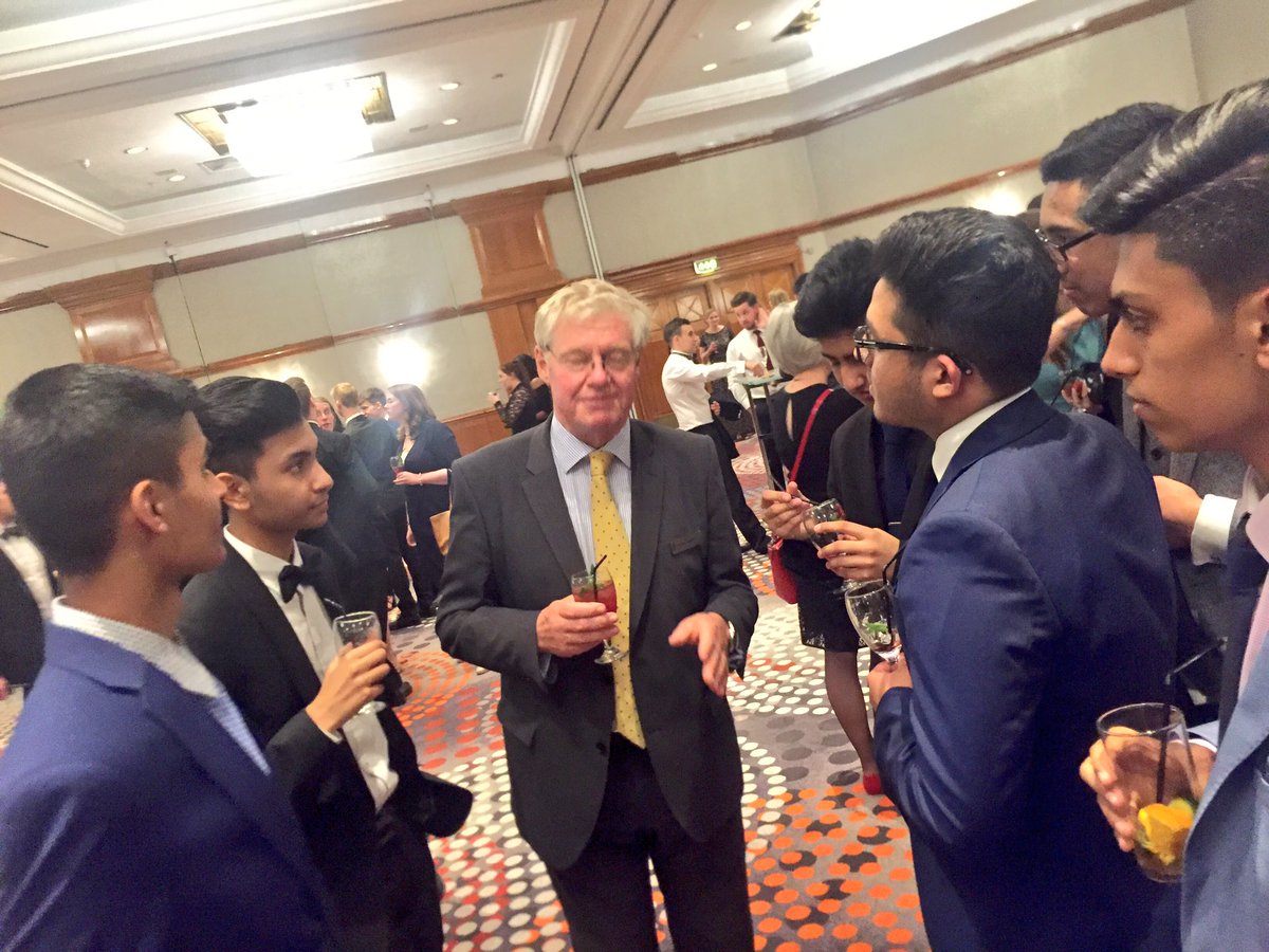 anmalik3's tweet photo. 49 heats.500 teams. LDN Regional Winners. 48 National UK Finalists. Extrme.proud @ncs6th boys! #BASE2016 @Arif_U99 https://t.co/Adg2fkT3MX