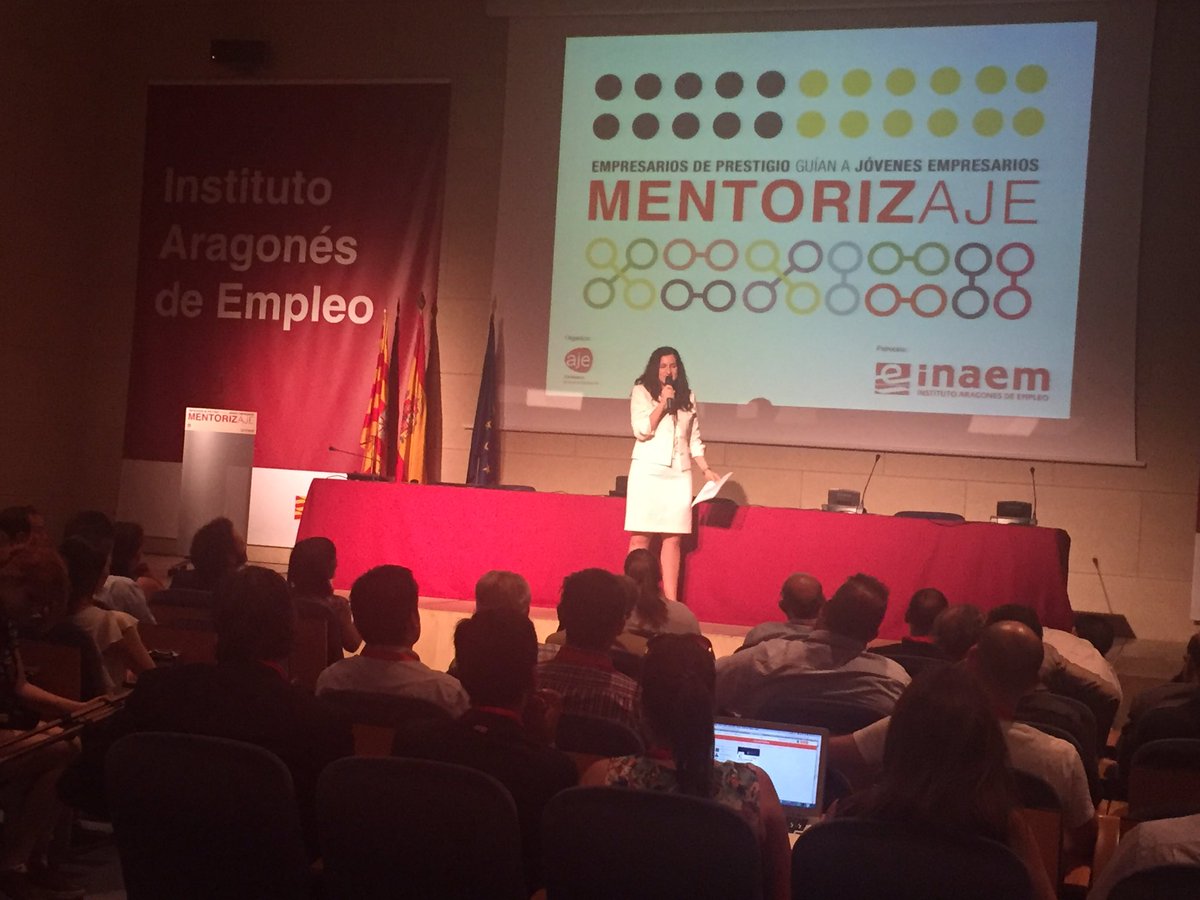 MyriamCarrel's tweet photo. Atenta a los geniales proyectos que presentan emprendedores en #MentorizAJE con mis compis de @ajearagon https://t.co/qFHIzQzW2S