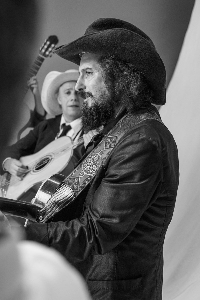 Webnotte's tweet photo. Ritratti B&amp;W @vcapossela   #repidee56 #webnotte 12.6.2016 Foto di Giovanni Canitano https://t.co/La3mBWONUD https://t.co/RrrzYHk2qc