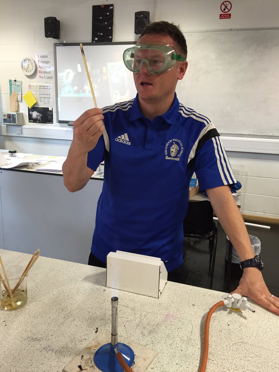 LNS_Sci's tweet photo. @LNS_PE @londonnautical Some of these Yr6 pupils are pretty big this year. https://t.co/c8DeCEfg6N