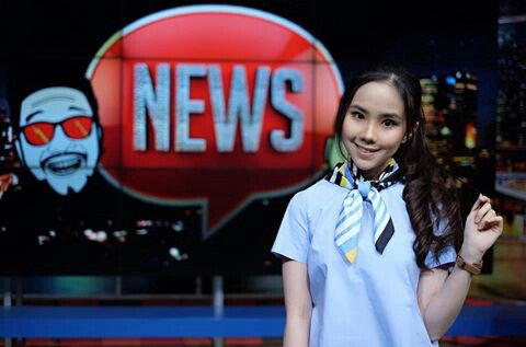 Btw nanti malam jangan lupa ya nonton <a href="/AgathaChelsea18/">agatha chelsea</a> di acara <a href="/TheComment_NET/">The Comment</a> pukul 22.00 !