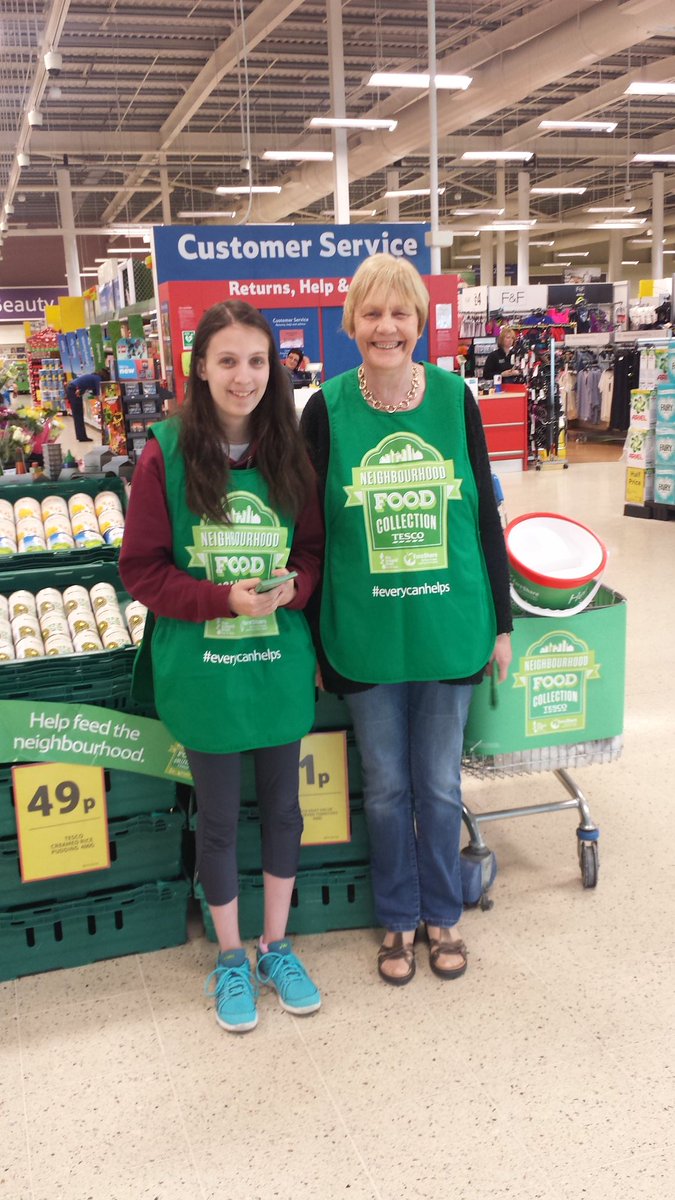 BangorNIF's tweet photo. #everycanhelps One of our young volunteers who is doing her Queens Badge with Bangor NI Foodbank. https://t.co/axSJm8KurS
