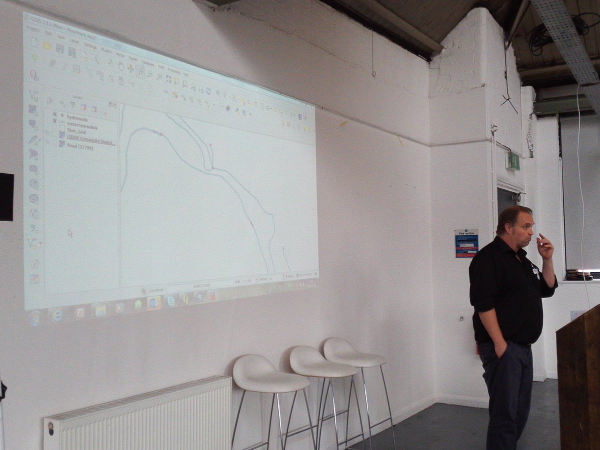 OpenInnovates's tweet photo. Clive from @OrdnanceSurvey showing a little demo using the free rivers dataset. #FloodHack16 https://t.co/gW6iYrbbL7
