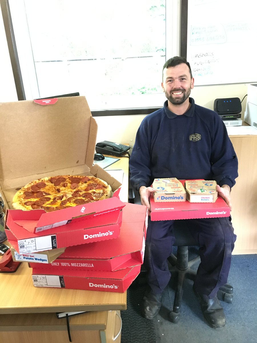 FenlandHandS's tweet photo. @DominosWisbech What a lovely surprise! Many thanks for the free pizzas! Good Luck on your opening from all FHS https://t.co/Iz8slo6aLu