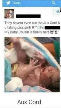 TheNereaux's tweet photo. Remember to disconnect the AUX cord @ birth!βοΈπβπ―π― #birth #baby #newborn #aux #auxcord #music #umbilical #doctorwtf https://t.co/6AVxYUKdzK