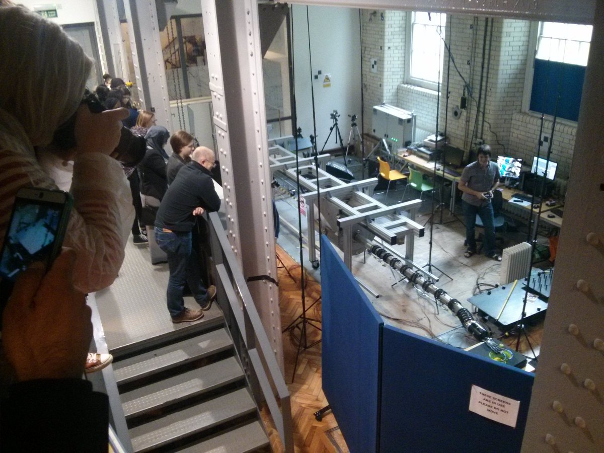 jan_boehm's tweet photo. Full House at @CEGE_UCL for @uclrobotics demo with #snakearm and #shadowhand https://t.co/fnnXulYykA