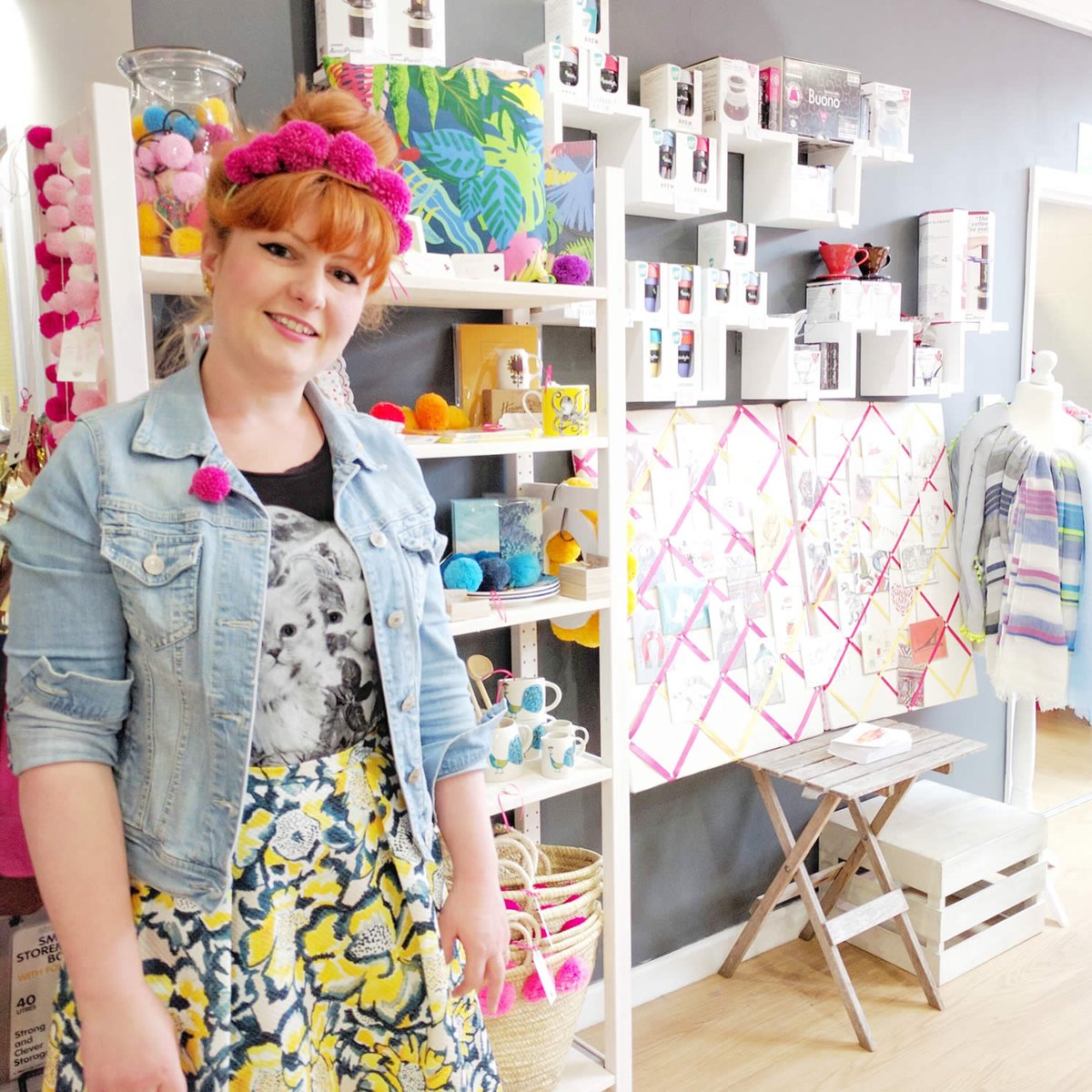 NEW BLOG: <a href="/KinshipofOxford/">Kinship of Oxford</a> is evolving! Check out @ARosieLifeStore my new lifestyle store! > kinshipofoxford.com/blog/community…