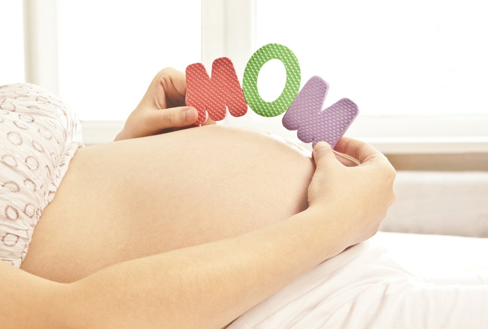 evaclinics's tweet photo. Using #FertilityCalculator you can calculate the days with more chances to get #pregnant https://t.co/XoCiLFVgbL https://t.co/cVLKhKJW9B