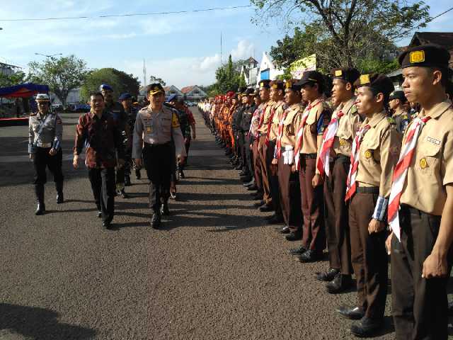 100 anggota <a href="/kwarcabcirebon9/">kwarcabcirebon09</a> siap tugas #KaryaBaktiPramuka <a href="/PramukaJabar/">Pramuka Jawa Barat</a> <a href="/kwarnas/">Joulette</a>