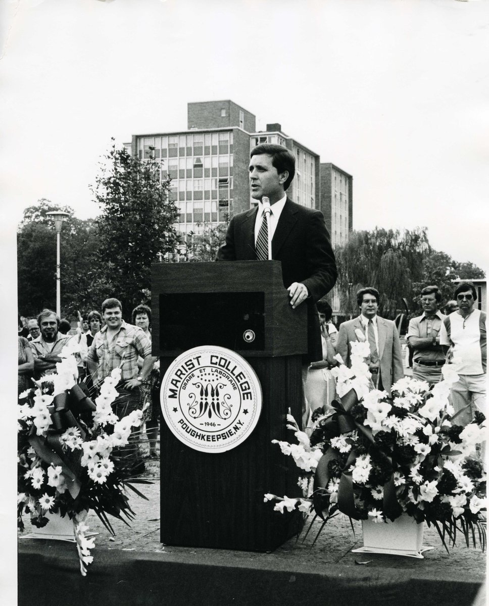 MaristArchives's tweet image. #FlashbackFriday to Dr. Murray over the years as President at Marist! #Marist #thankyouDJM