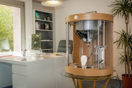 shopdotco's tweet photo. This luxurious wooden 3D printer can print with four different materials at once ; https://t.co/rSIN1x9aGn #shopco https://t.co/rdG0INecZE