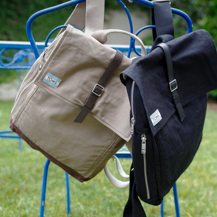 pariteit Lief melk wit TOMS on Twitter: "Pack your summer adventure in a #TOMS Trekker Backpack.  https://t.co/IQBKvfgLkH https://t.co/1fRnSDOCHF" / Twitter