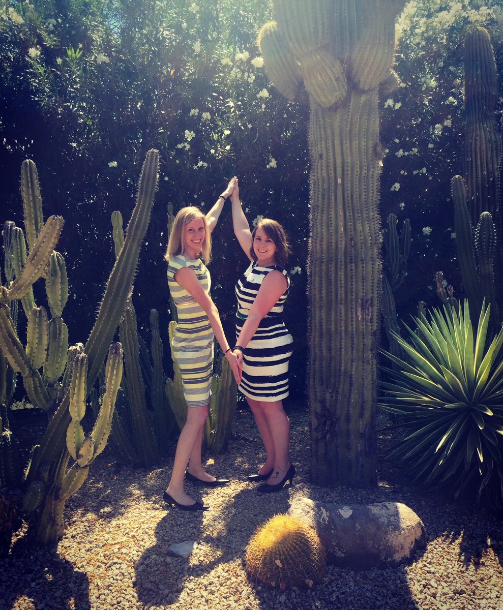 MissoulaTheta's tweet image. Past &amp;amp; present Missoula Theta Alumnae Chaper Presidents @ Grand Convention last weekend! #Theta16 #ThetaForALifetime