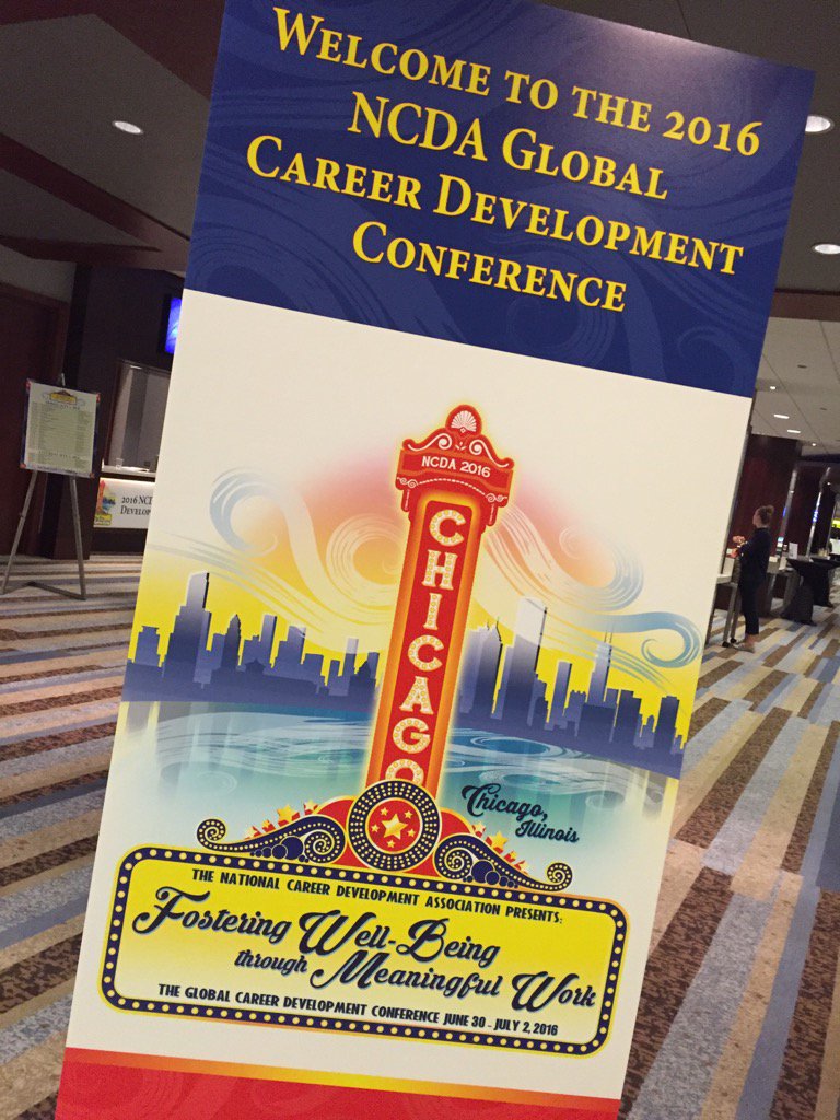 MKCareerDesigns's tweet photo. Always great to connect with other career development pros!  #NCDA2016 https://t.co/rFEhKxve77
