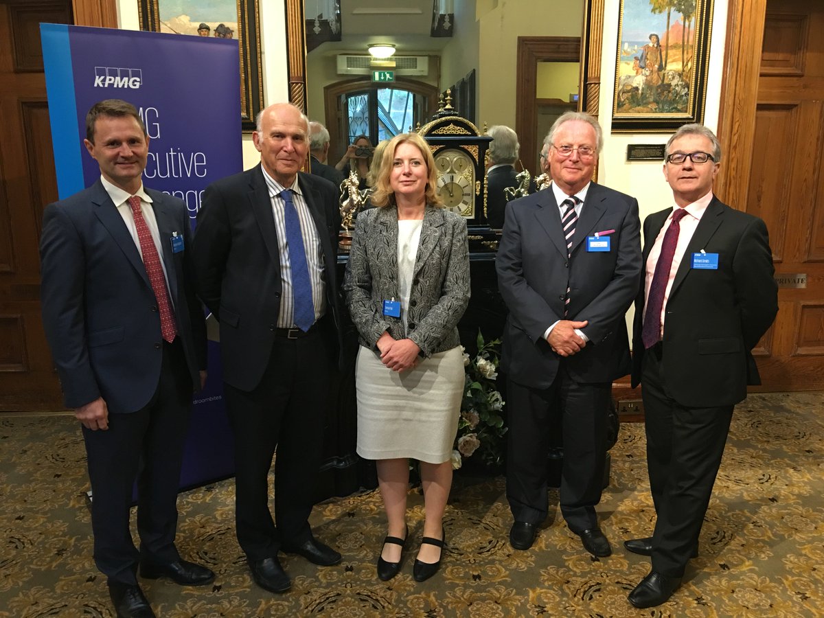 cain_julia's tweet image. Great event last night debating Brexit by #KPMGExecutiveExchanges and hearing views of Bristol business leaders