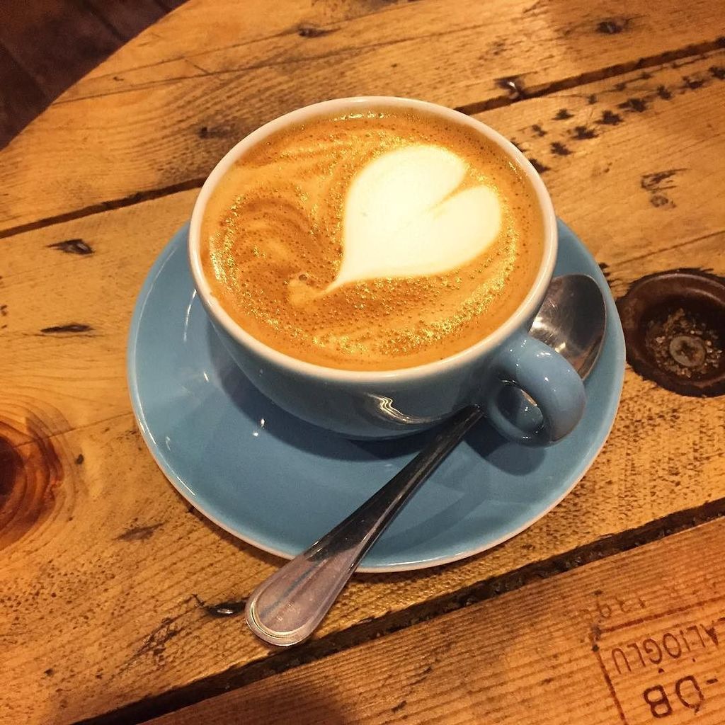 Sara_bigworld's tweet photo. It's been a long week. Thank fuck it's Friday! @vagabond.london #coffee #coffeeart #flatwh… https://t.co/M3GNr5SeX3 https://t.co/IEag0dAIsD