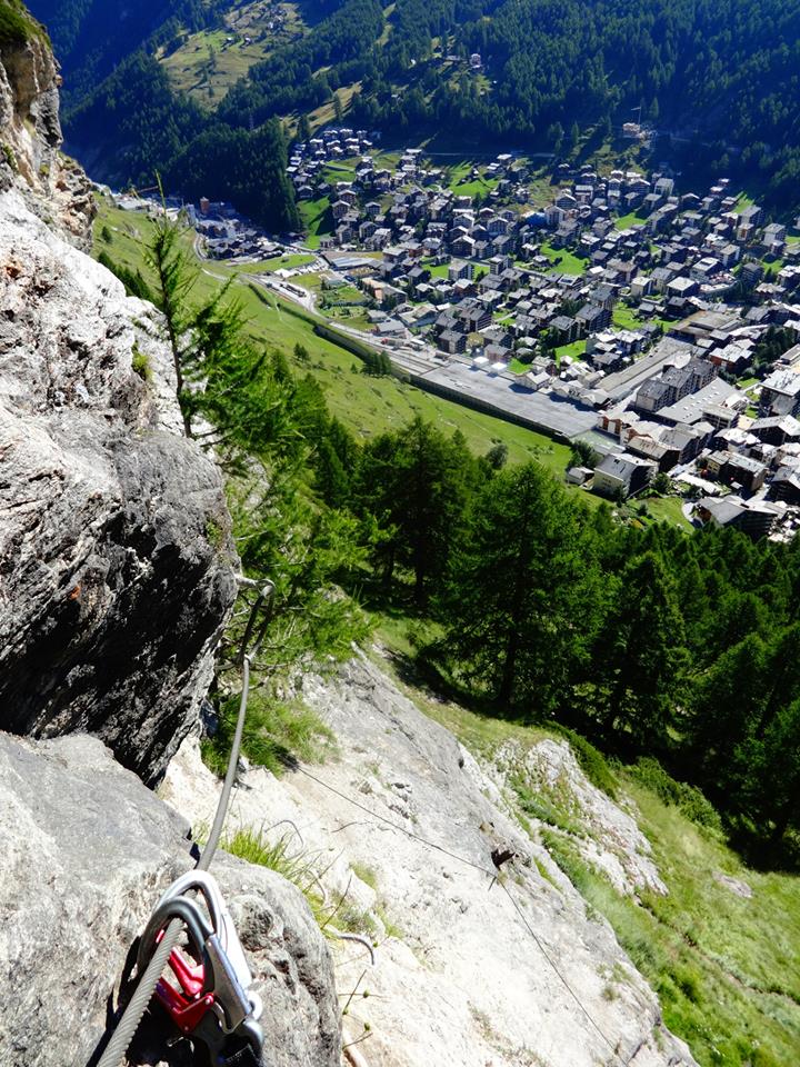 HotelParnass's tweet photo. Amazing conditions on #mammut #viaferrata here in #zermatt.  #hotelparnass 💕 it 😊
https://t.co/iHG9BzF9qg https://t.co/amcmkDXVoM