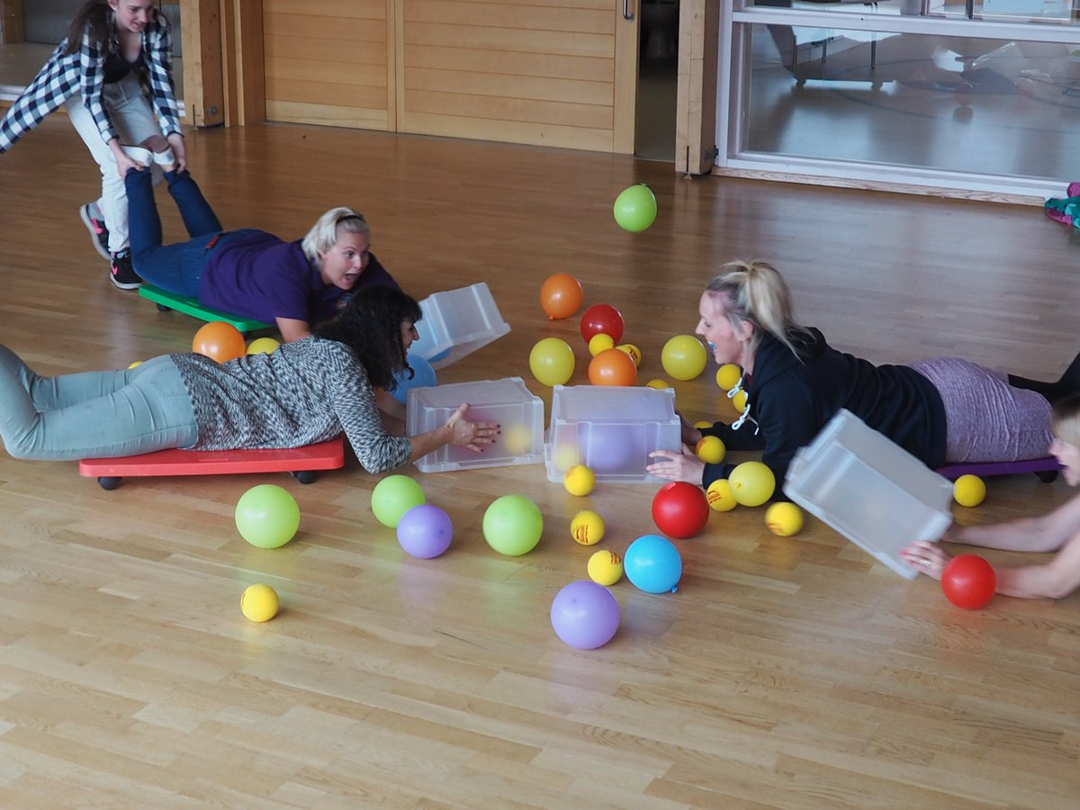 IsobelMair's tweet photo. and the Human Hungry Hippo fun continues........... #fridayfun https://t.co/GVjFszU7h4