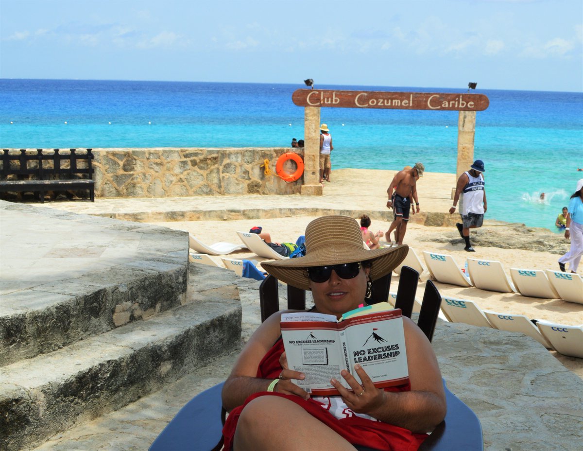 rexclaudia's tweet image. This was a great vaycay read! @noexcusesu #ncisd #teachersneverstoplearning #notjustajob #ilovemycareer