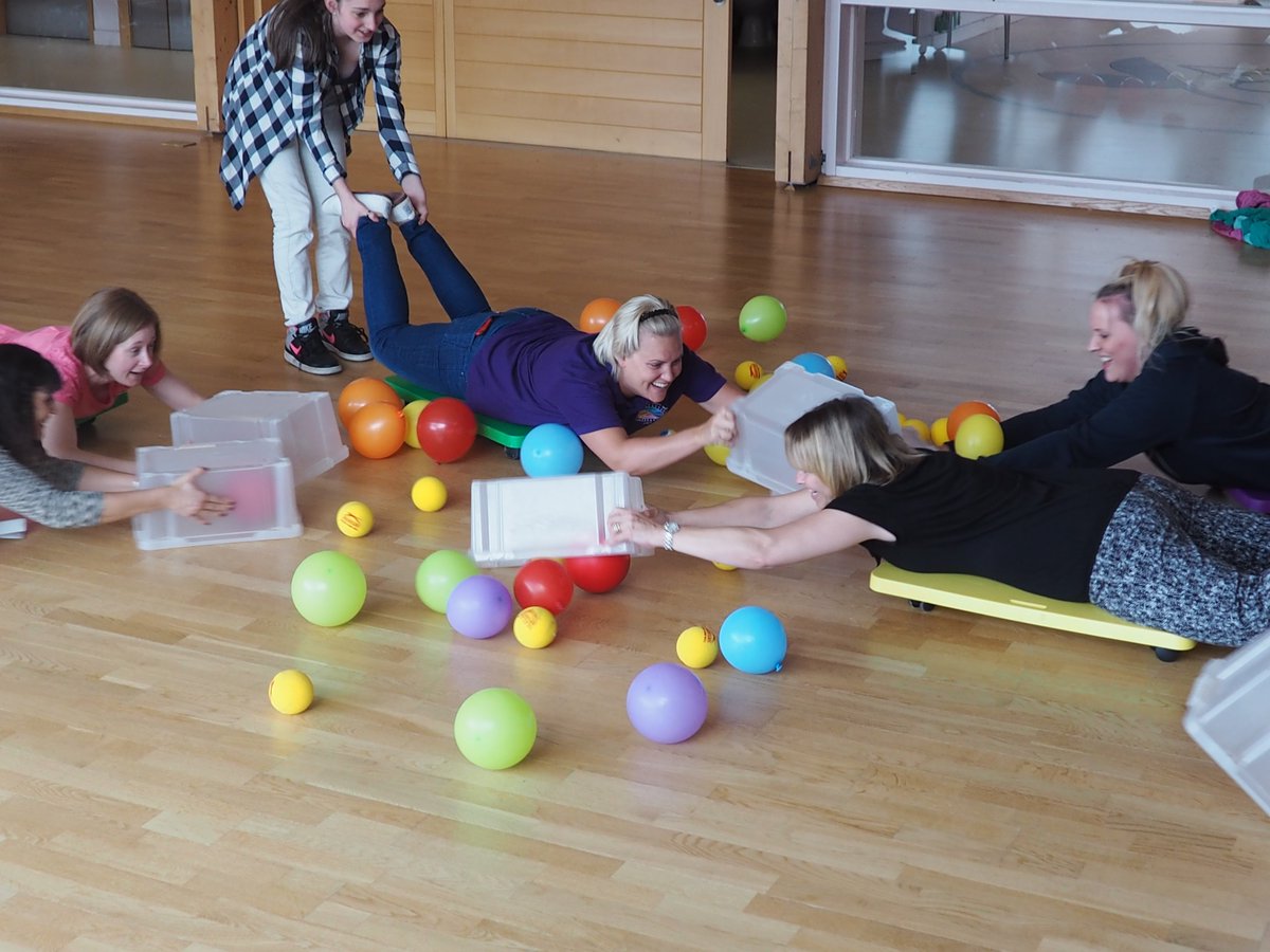 IsobelMair's tweet photo. and the Human Hungry Hippo fun continues........... #fridayfun https://t.co/GVjFszU7h4