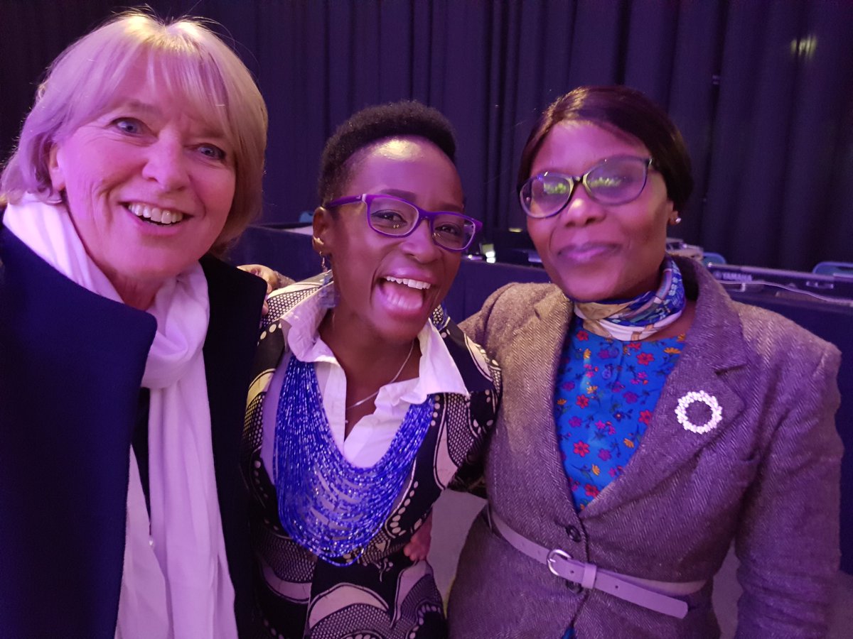 JanetThomson's tweet photo. The dynamic highly professional @HlubiMboya with @hlengimfeka and @JanetThomson #EduWeek16 gala dinner @SchoolNetSA https://t.co/Nqvq4v3Vga