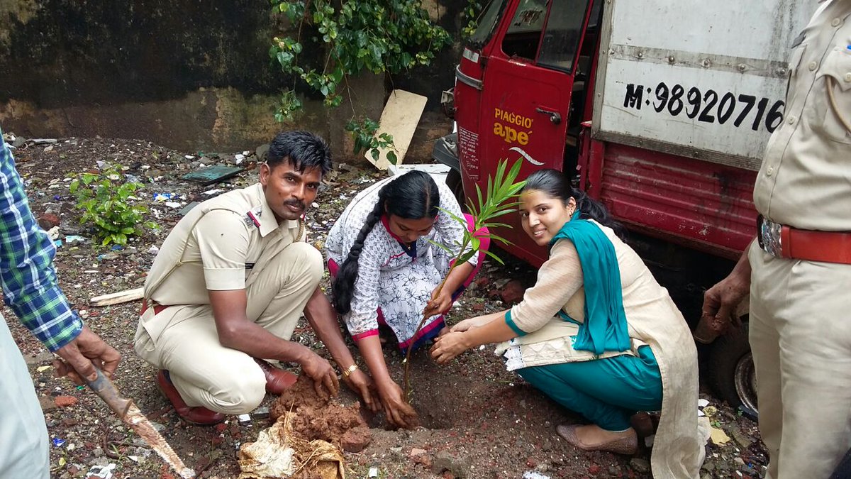 MumbaiPolice tweet picture